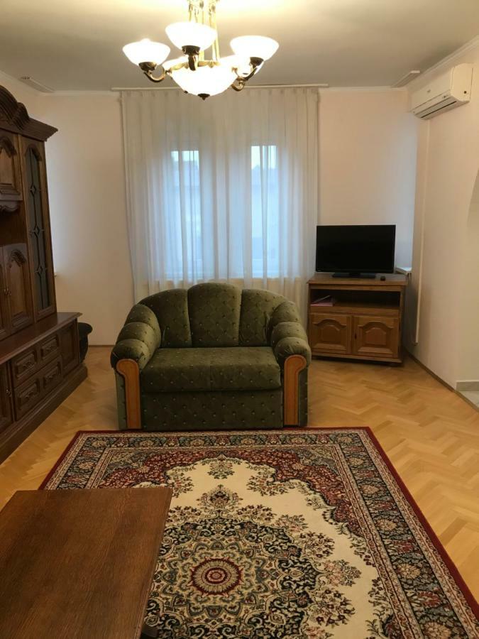 Gabor Pal 1 Apartman 2 Szoba Dunafoldvar Exterior foto